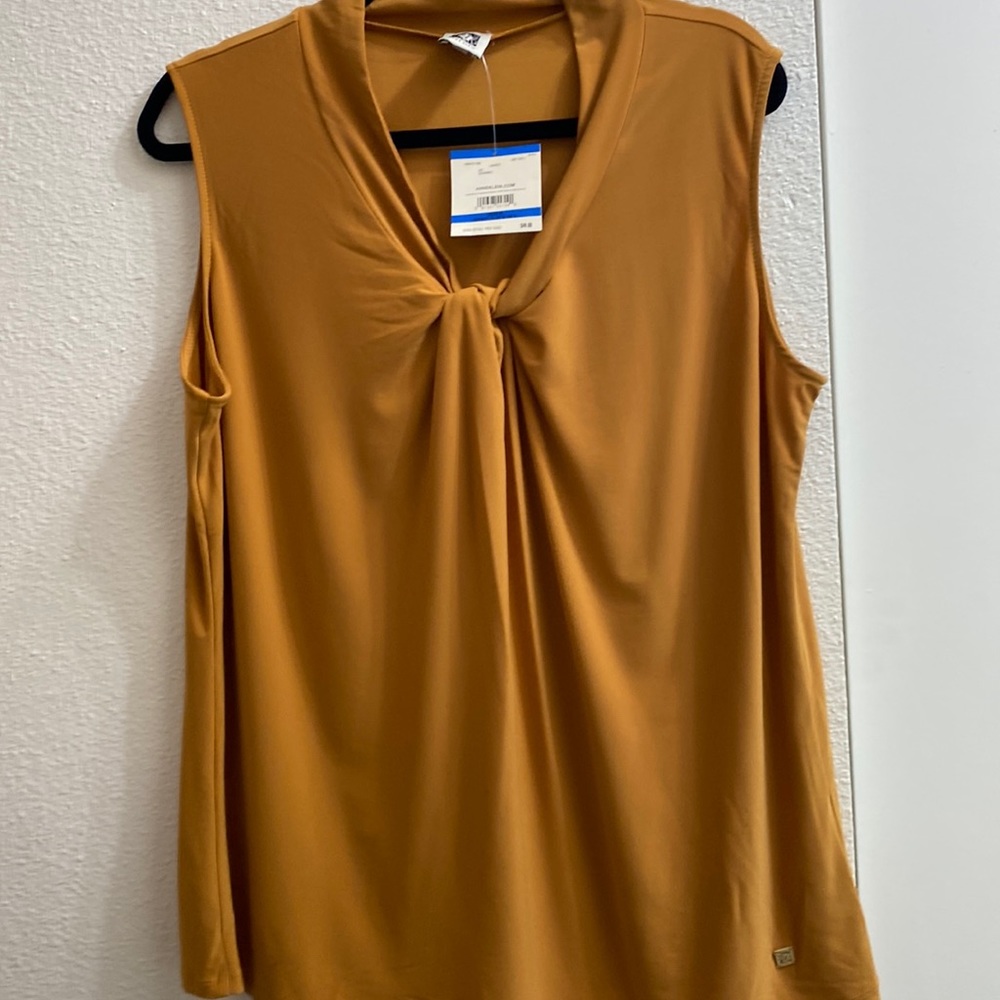 Brand New Anne Klein Top!!!
